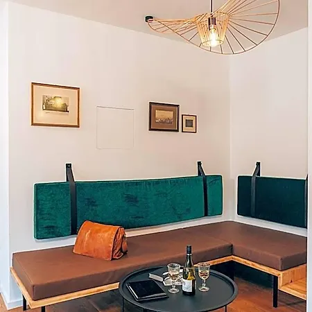 Weekly Boardinghouse